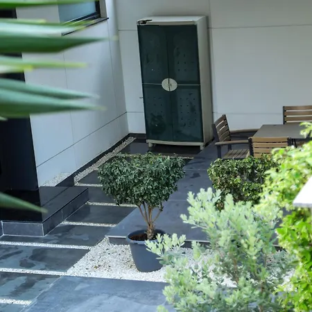 Friends Loft * Sarande