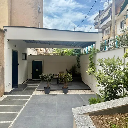 Friends Loft Saranda