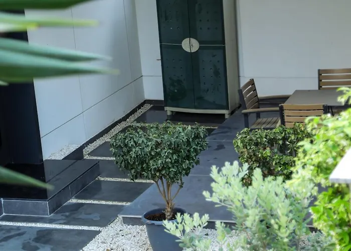 Friends Loft * Sarandë